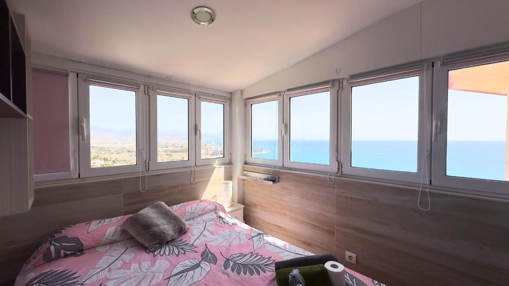 Atico A 50M Del Mar. Parking Gratis. A/C Daire El Campello Dış mekan fotoğraf
