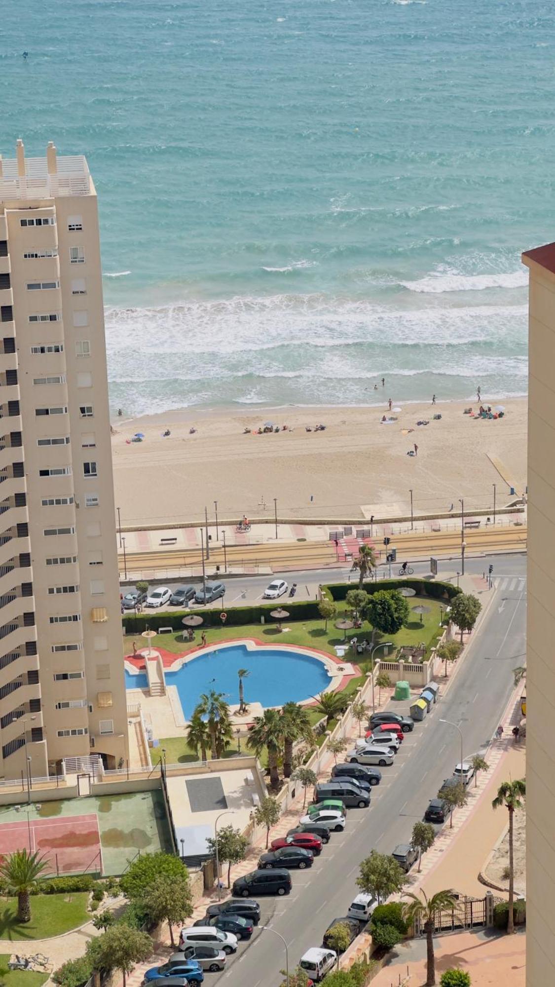 Atico A 50M Del Mar. Parking Gratis. A/C Daire El Campello Dış mekan fotoğraf